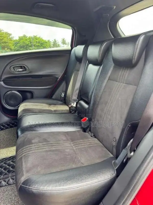 Honda VEZEL 2018 SUV (Used)