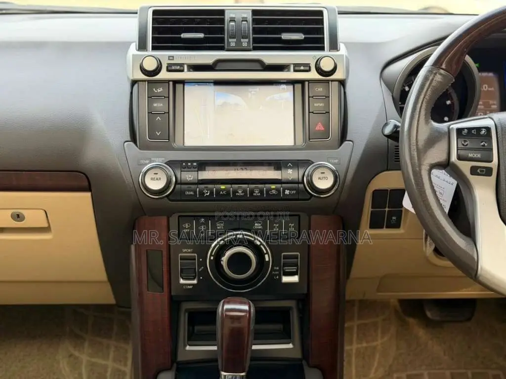 Toyota Land Cruiser PRADO 150 LC5 2014 SUV (Used)