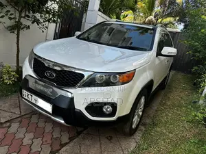 Kia Sorento 2012 SUV (Used)