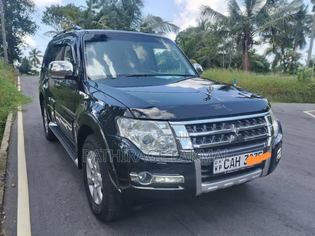 Mitsubishi Montero 2015 SUV (Used)