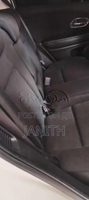 Honda Vezel 2014 SUV (Used)