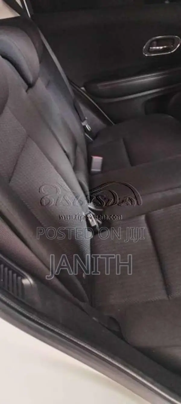 Honda Vezel 2014 SUV (Used)
