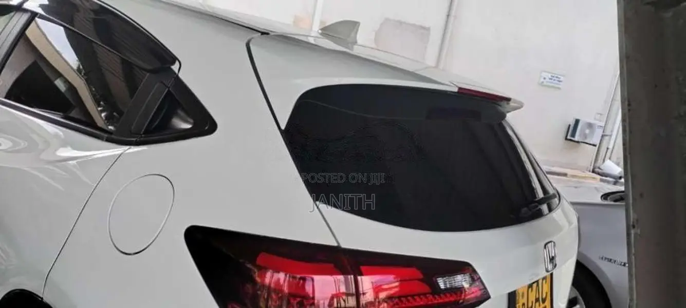 Honda Vezel 2014 SUV (Used)