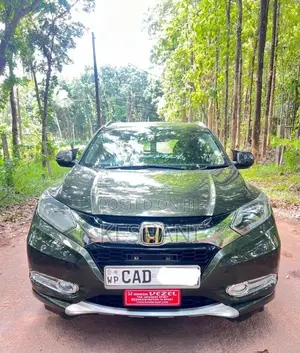 Honda Vezel 2014 SUV (Used)