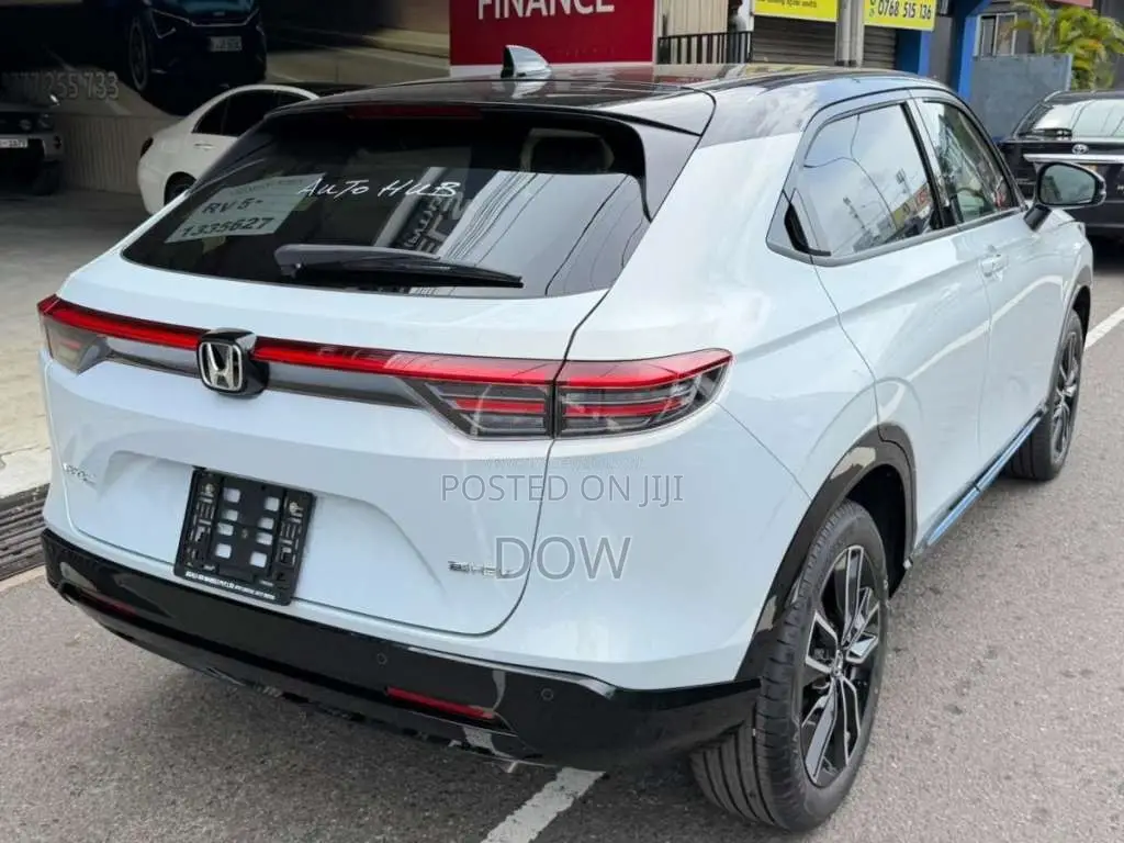 Honda Vezel Z Play 2026 SUV Unregistered (Recondition)