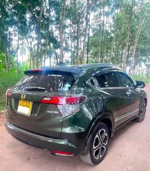 Honda Vezel 2014 SUV (Used)
