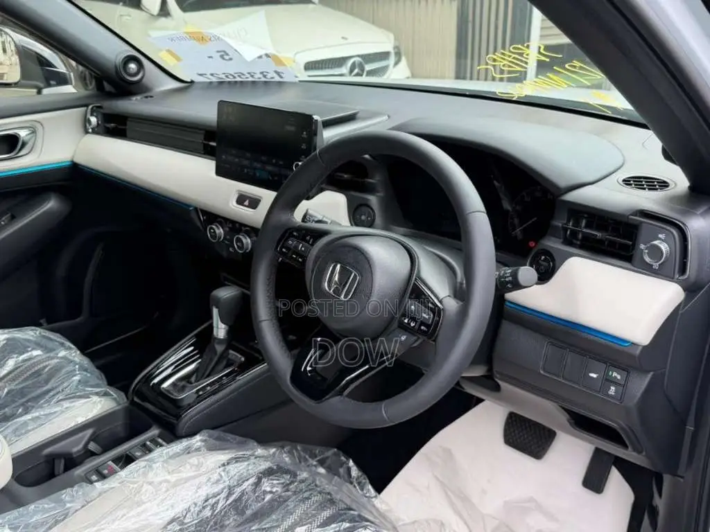 Honda Vezel Z Play 2026 SUV Unregistered (Recondition)