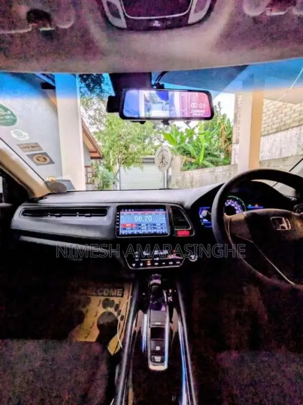 Honda Vezel 2014 SUV (Used)