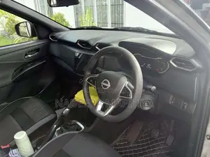Nissan Magnite Acenta 2025 SUV (Used)