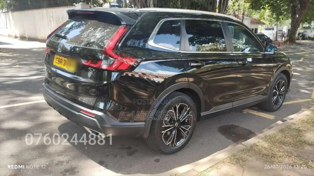 Honda CRV 2025 SUV (Used)
