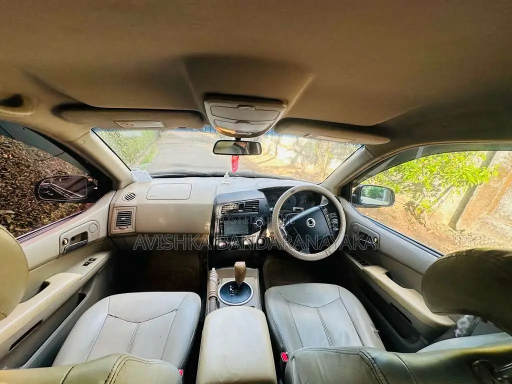 Micro Kyron 2008 SUV (Used)