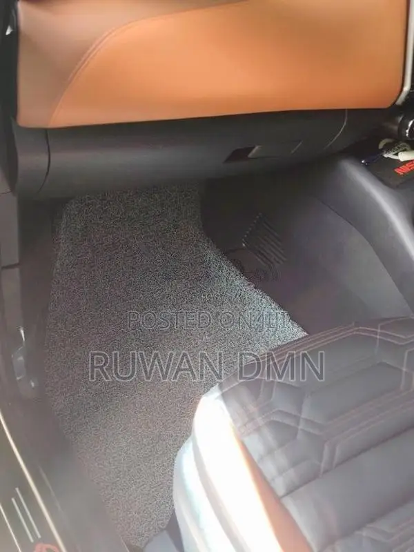 Nissan Magnite 2025 SUV (Used)