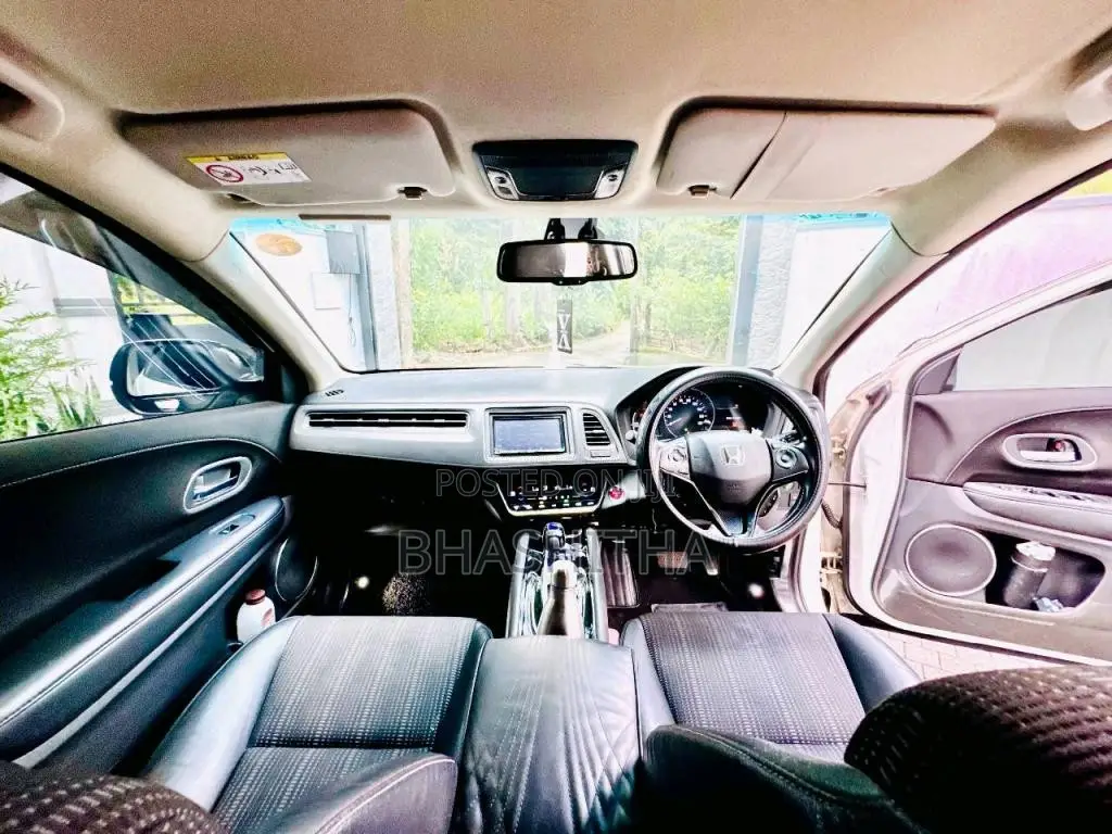 Honda Vezel 2016 SUV (Used)