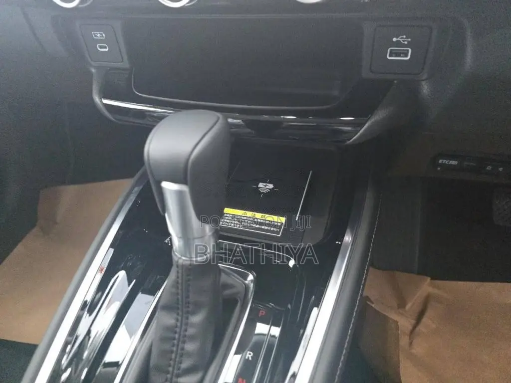 Honda Vezel Z 2024 SUV Unregistered (Recondition)