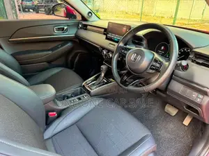 Honda Vezel Z Premium 10sp 360 2025 SUV (Used)