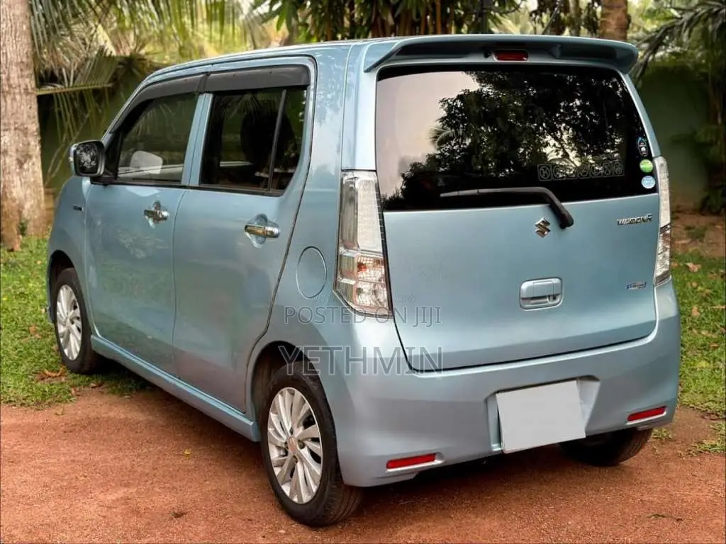 Suzuki Wagon R FZ 2015 SUV (Used)