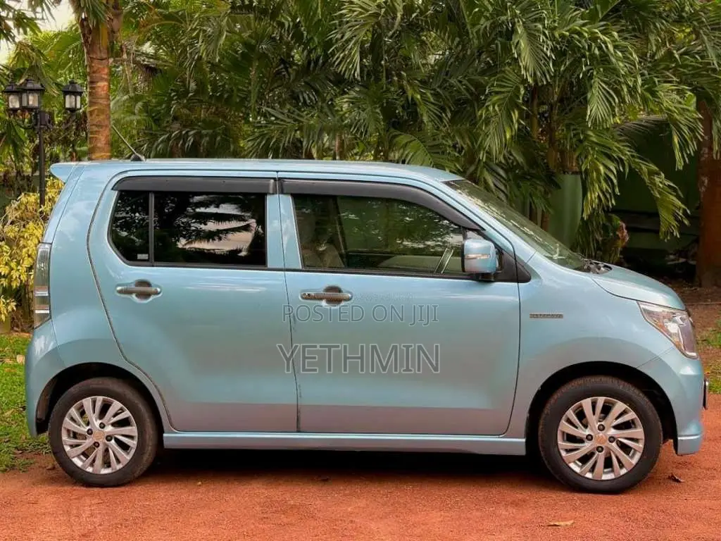 Suzuki Wagon R FZ 2015 SUV (Used)