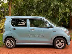 Suzuki Wagon R FZ 2015 SUV (Used)
