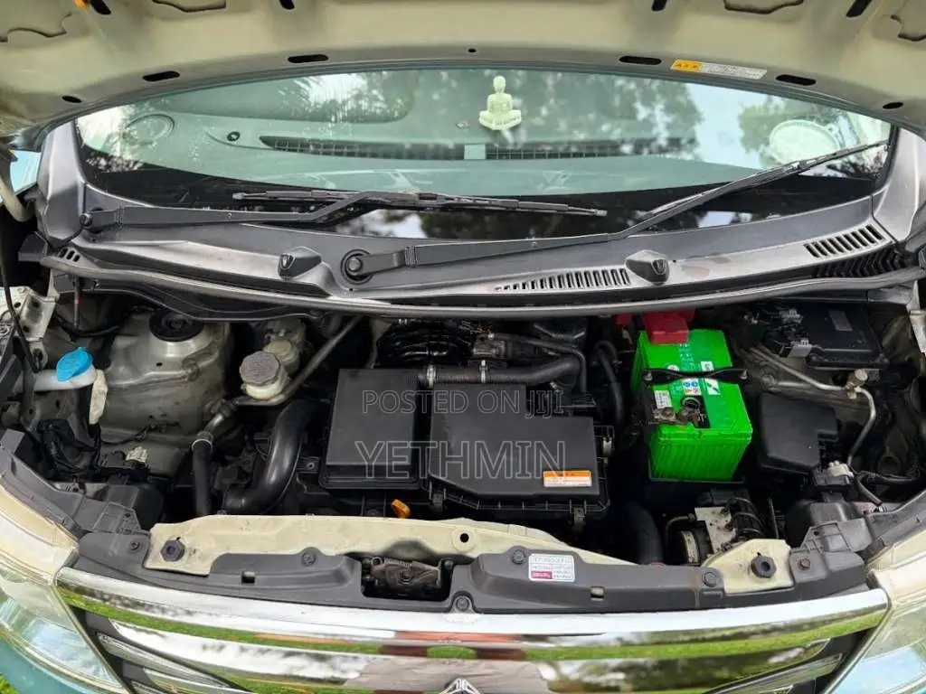 Suzuki Wagon R FZ 2015 SUV (Used)