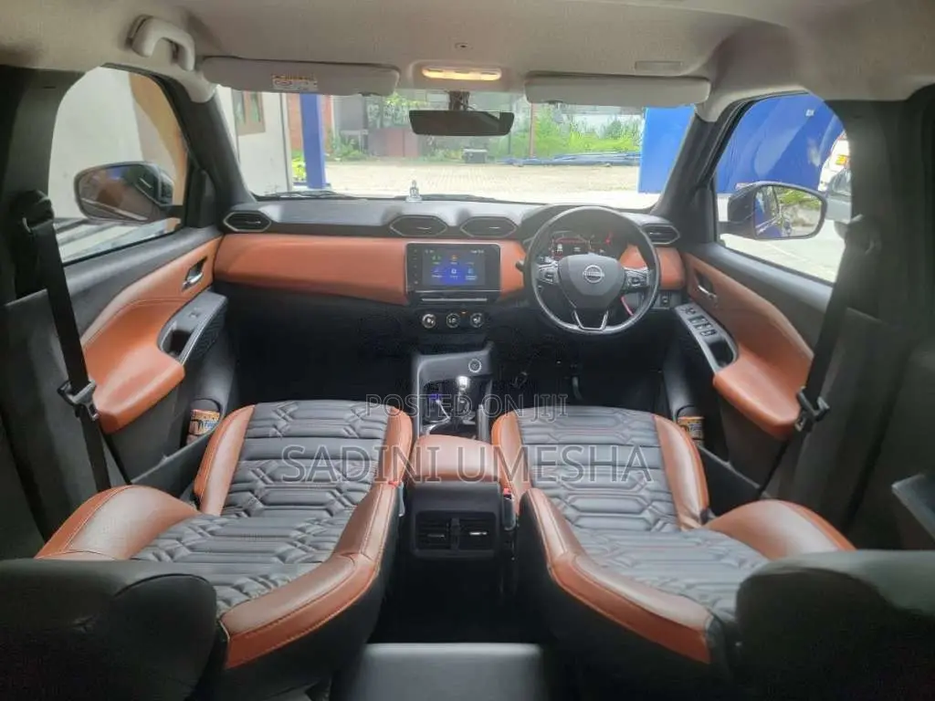 Nissan Magnite 2025 SUV (Used)