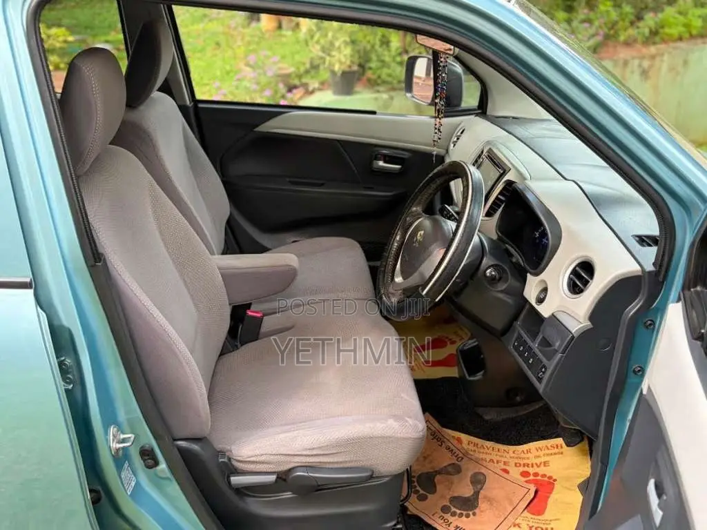 Suzuki Wagon R FZ 2015 SUV (Used)