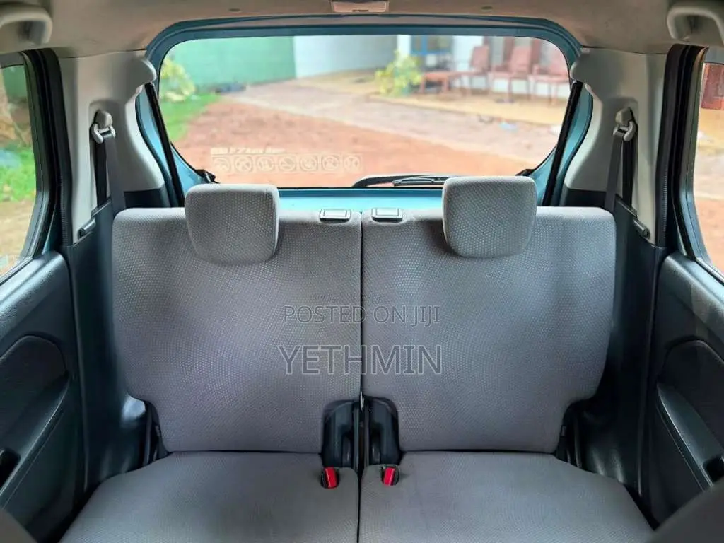 Suzuki Wagon R FZ 2015 SUV (Used)