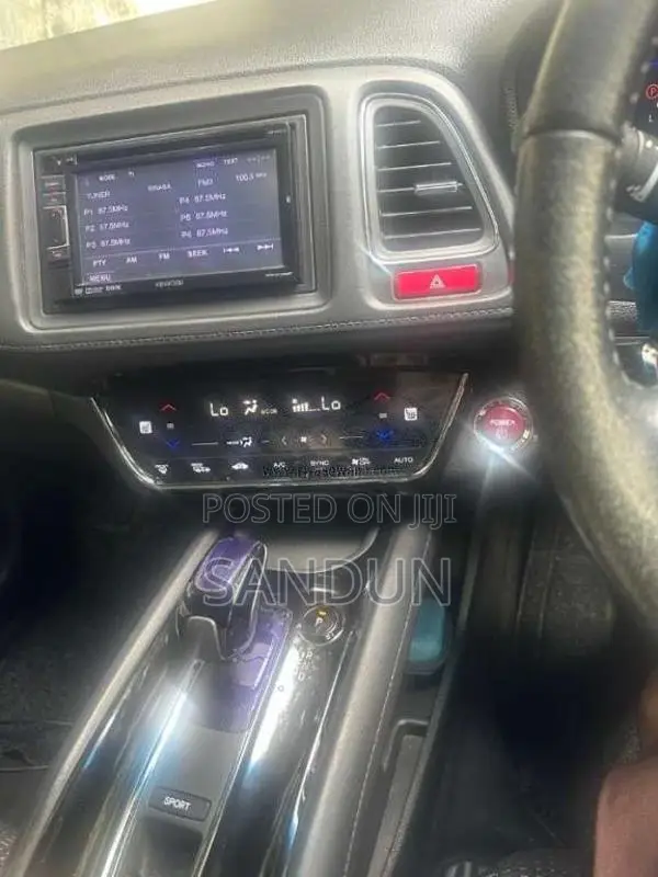 Honda Vezel 2014 SUV (Used)
