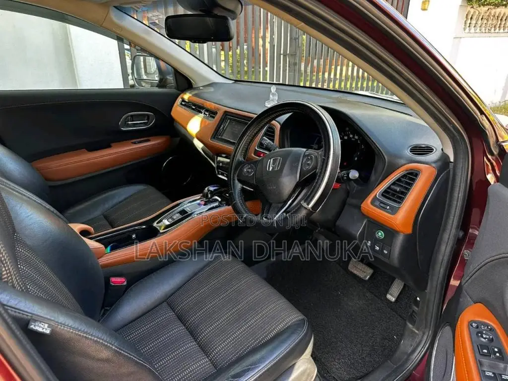 Honda Vezel Z Orange 2014 SUV (Used)