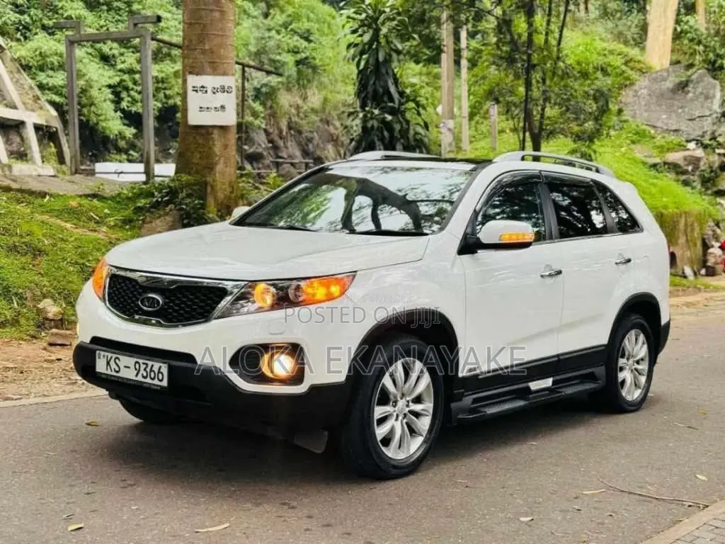 Kia Sorento 2011 SUV (Used)