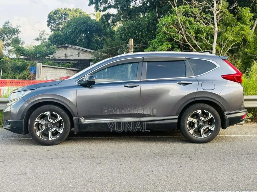 Honda CRV 2018 SUV (Used)