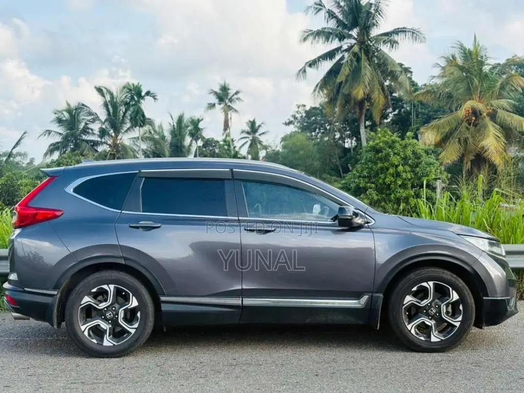 Honda CRV 2018 SUV (Used)