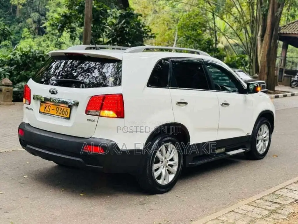 Kia Sorento 2011 SUV (Used)