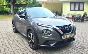 Nissan Juke Tekna 2020 SUV (Used)