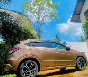 Honda Vezel 2016 SUV (Used)