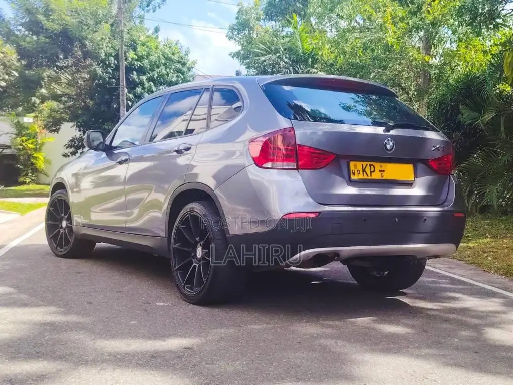 BMW X1 18d 2011 SUV (Used)