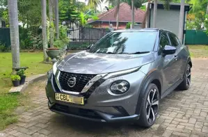 Nissan Juke Tekna 2020 SUV (Used)
