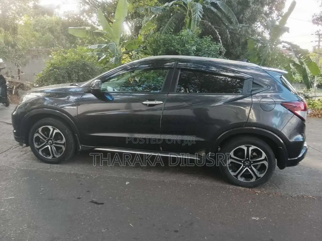 Honda Vezel 2017 SUV (Used)