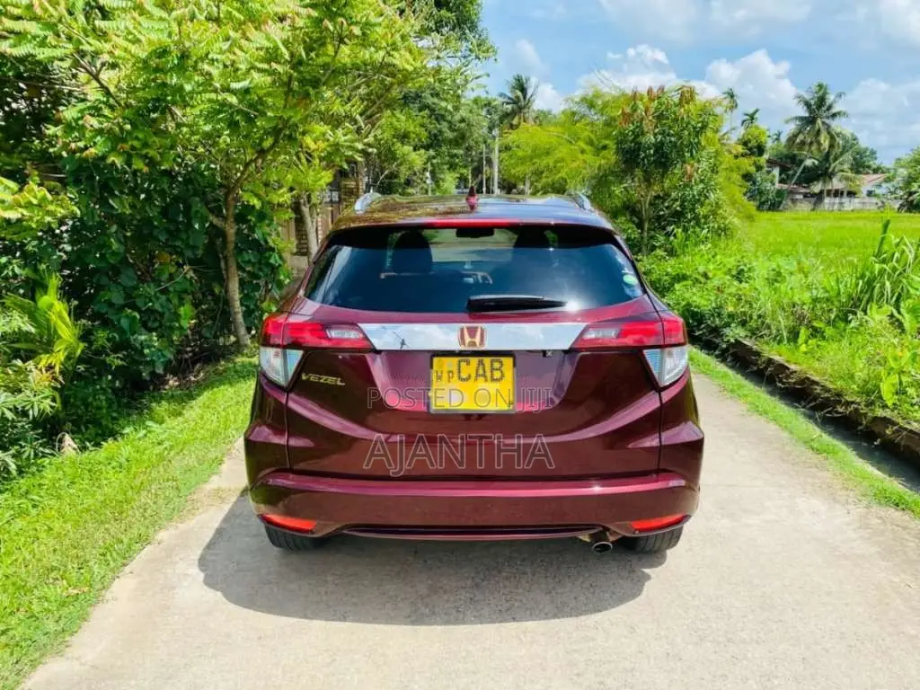 Honda Vezel Z Grade 2014 SUV (Used)