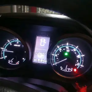 Toyota Land Cruiser 2013 SUV (Used)