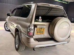 Suzuki GRAND ESCUDO 2003 SUV (Used)