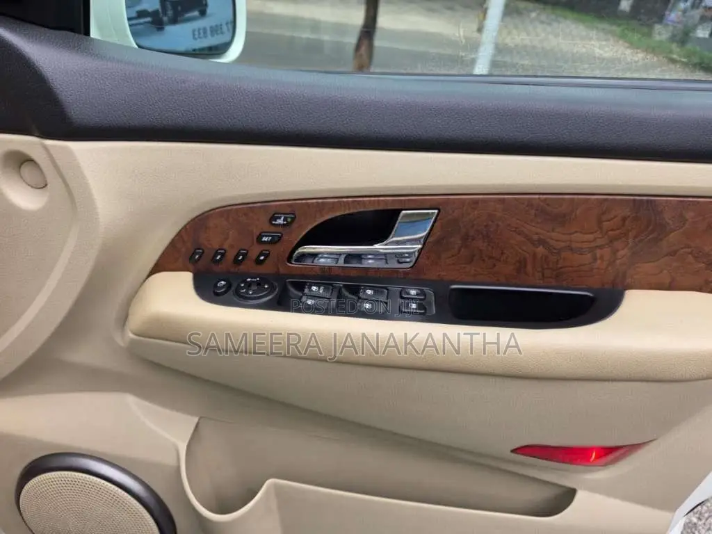 Micro Rexton 2017 SUV (Used)