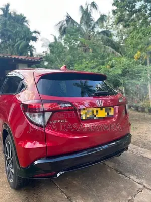 Honda Vezel 2017 SUV (Used)