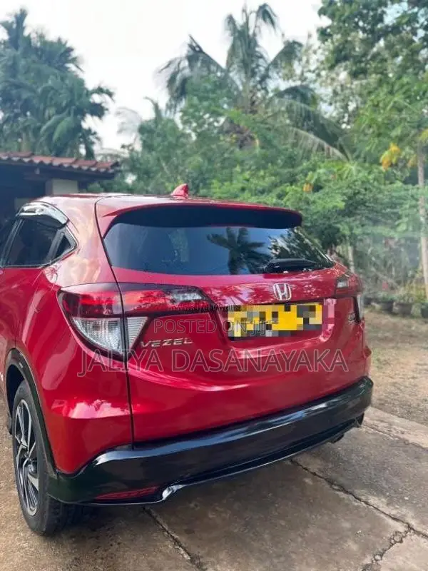 Honda Vezel 2017 SUV (Used)