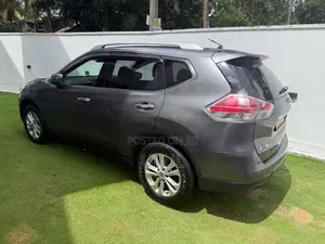 Nissan X-Trail Premium 2016 SUV (Used)