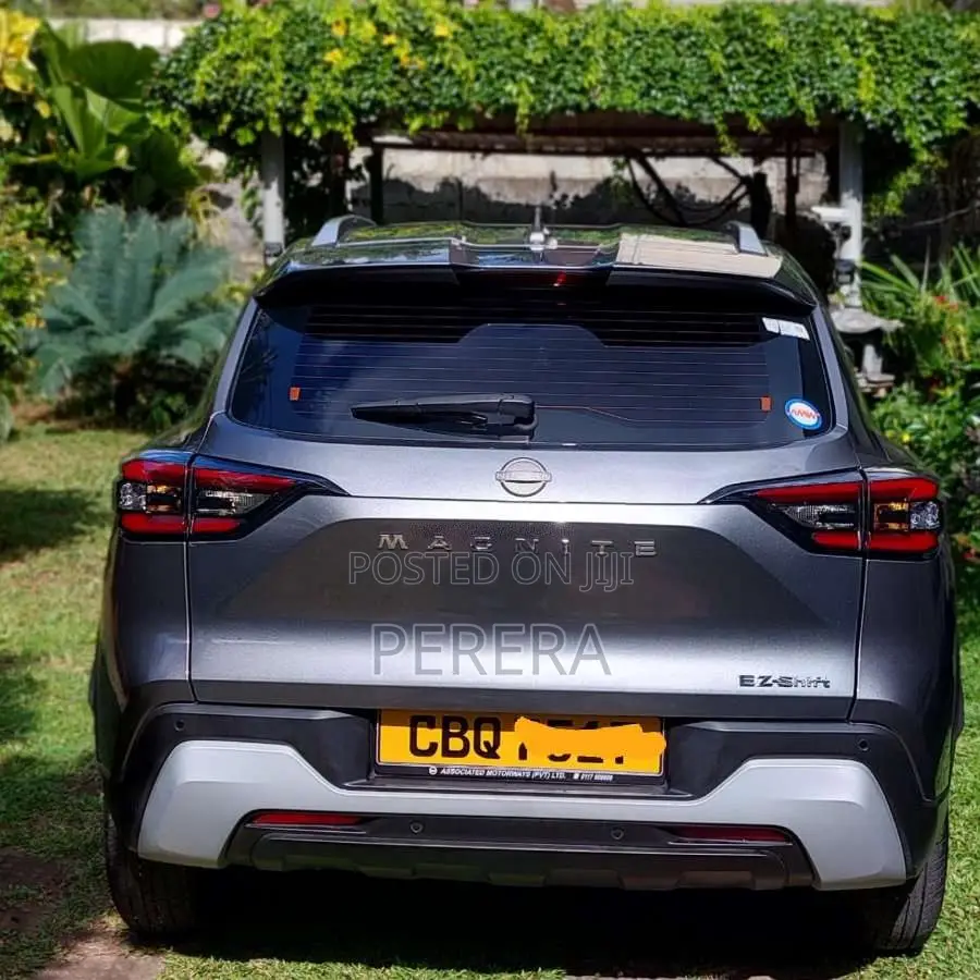 Nissan Magnite Tekna Plus 2025 SUV (Used)