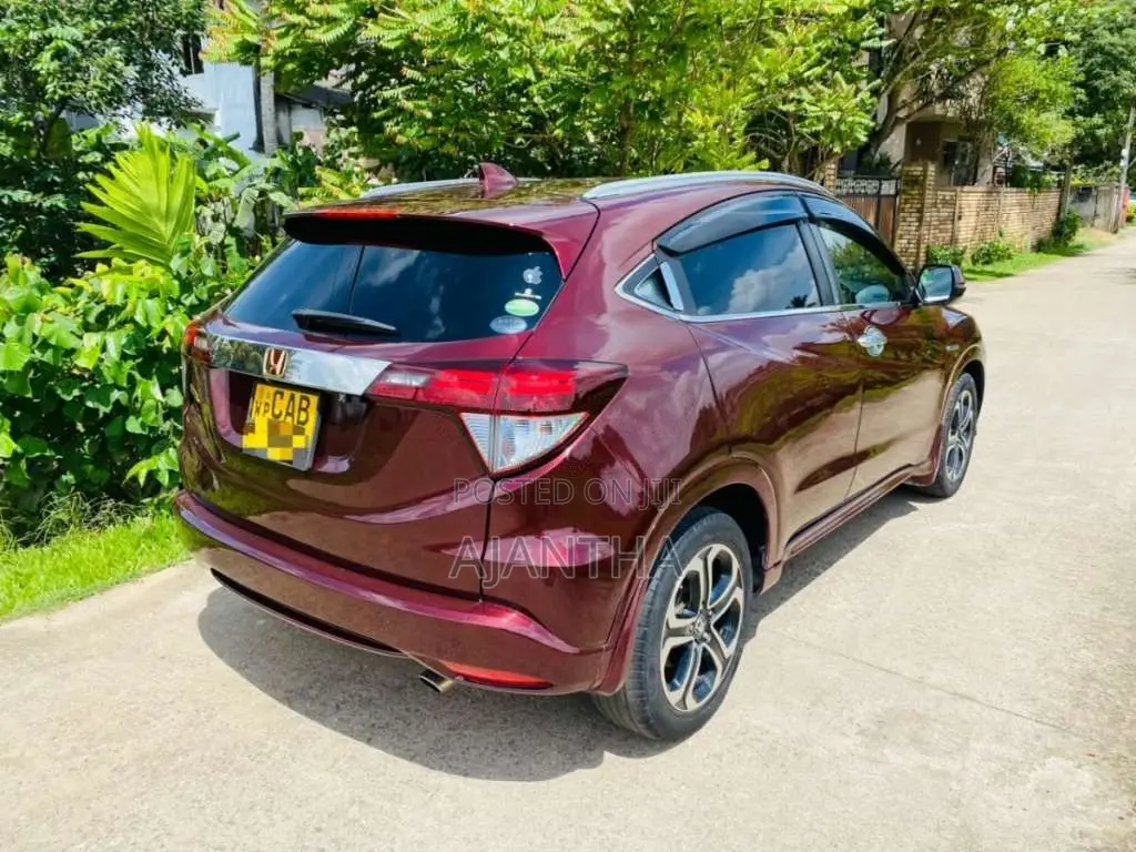 Honda Vezel Z Grade 2014 SUV (Used)
