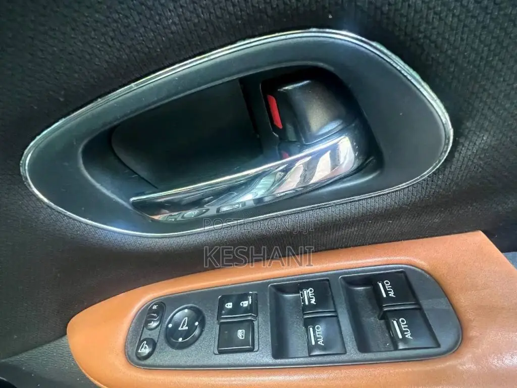 Honda Vezel 2014 SUV (Used)