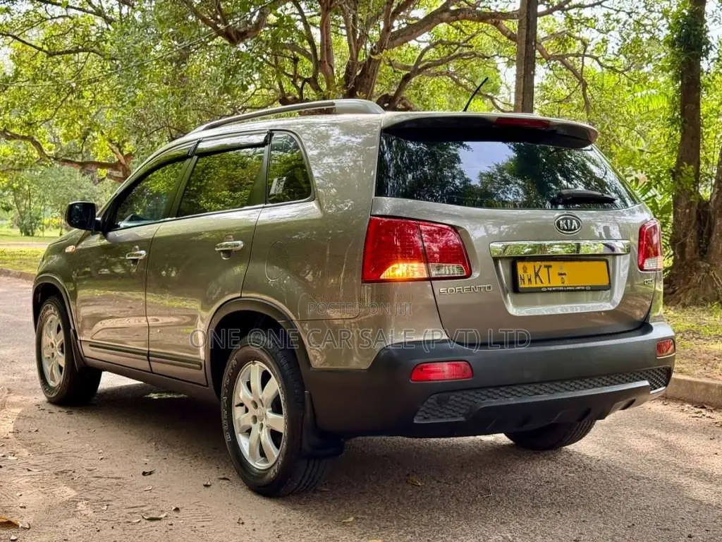 Kia Sorento 2012 SUV (Used)