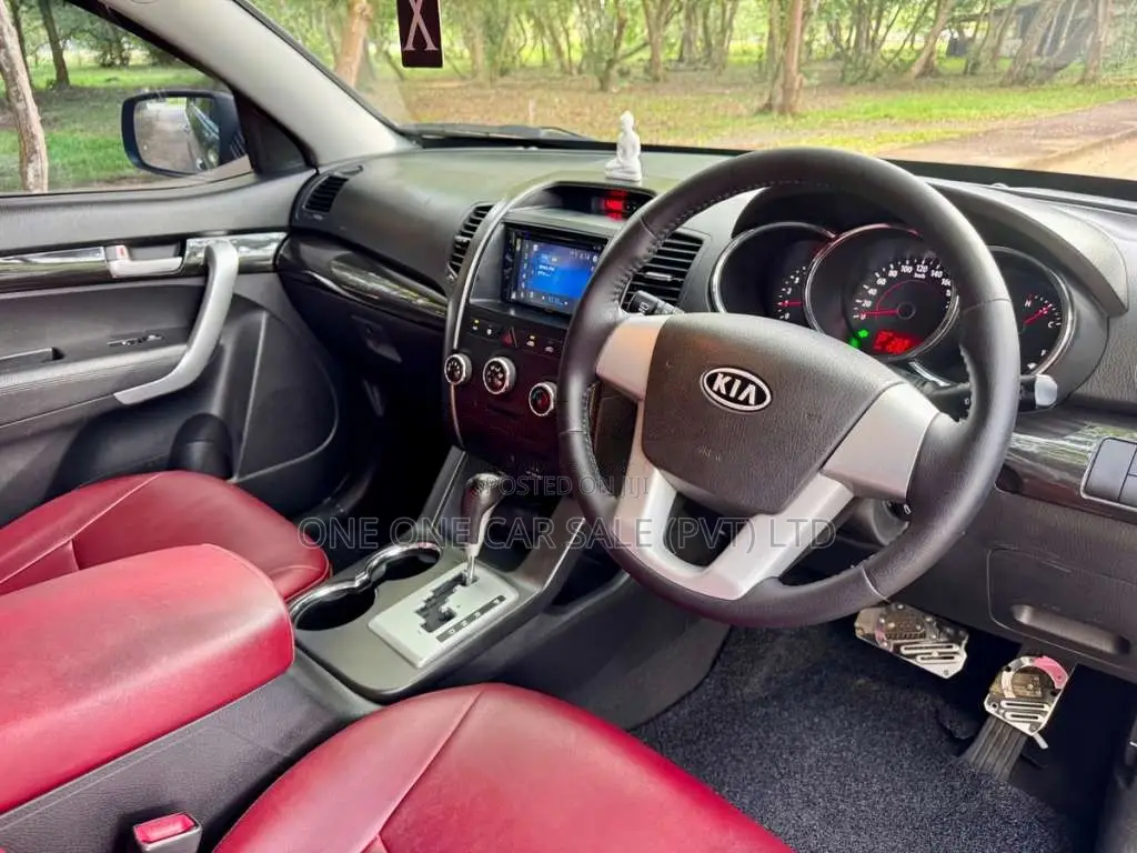 Kia Sorento 2012 SUV (Used)
