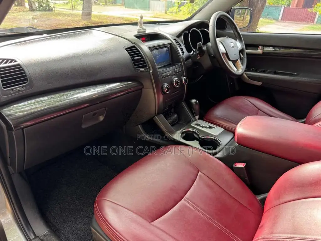 Kia Sorento 2012 SUV (Used)